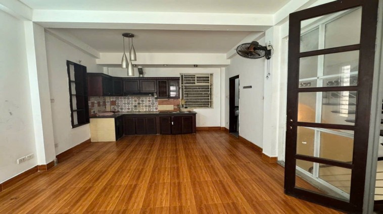 Cho thuê căn hộ CC Goldmark City 136 Hồ Tùng Mậu, Nam Từ Liêm, Hà Nội, Dt 70-2PN-2WC - Giá 17,5 triệu.